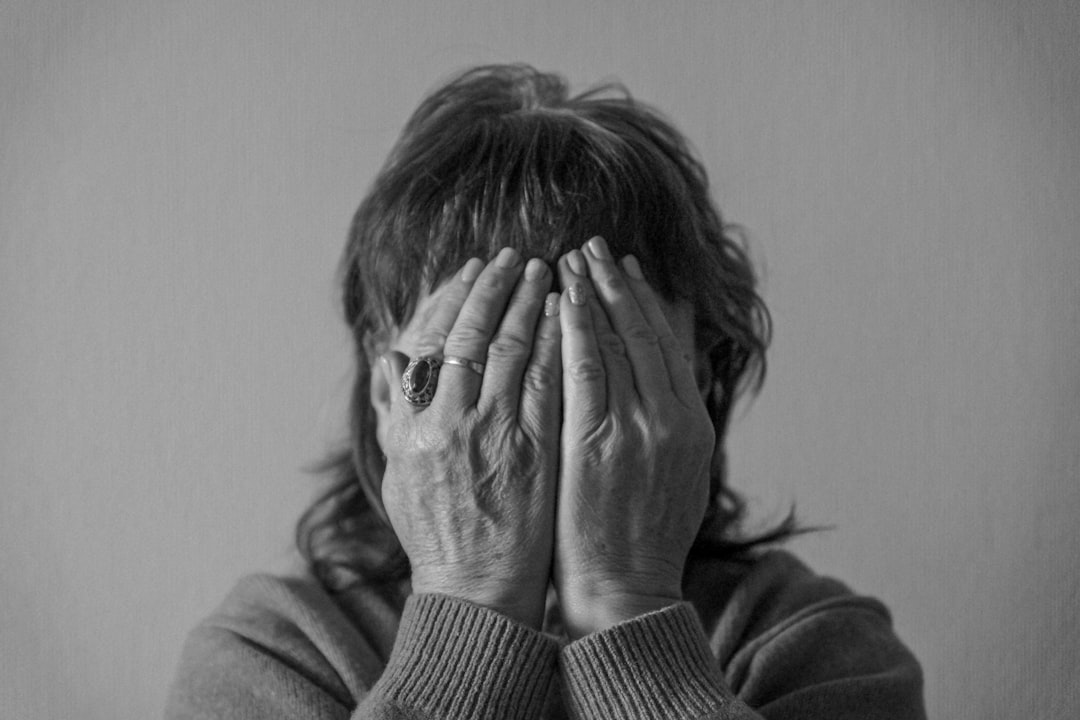 découvrez les symptômes du tdah chez l'adulte, leurs impacts sur la vie quotidienne et les stratégies pour mieux les gérer.