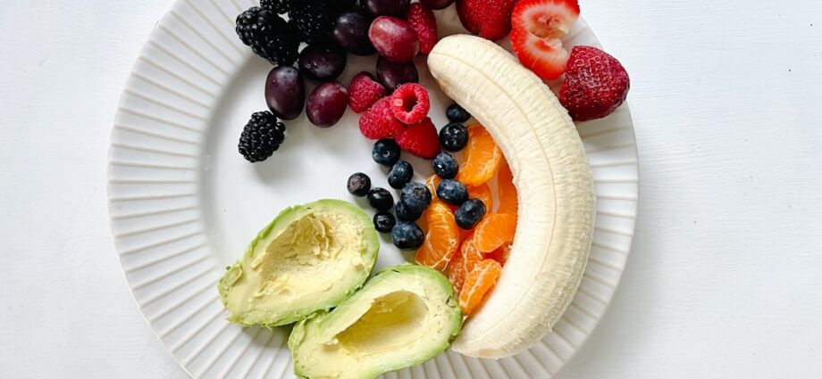 découvrez les aliments anti-inflammatoires les plus efficaces, leurs bienfaits pour la santé et des conseils pour les intégrer facilement à votre alimentation quotidienne.