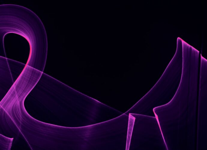 découvrez les symptômes du cancer du sein, les signes à surveiller et quand consulter un professionnel de santé pour un diagnostic précoce.