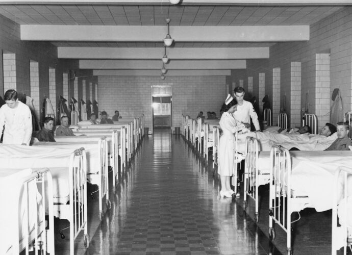 découvrez notre service d'hospitalisation de jour offrant des soins médicaux et un suivi personnalisé dans un cadre confortable et sécurisé.