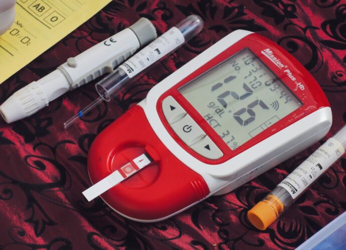 découvrez les symptômes courants de l'hypertension artérielle pour mieux comprendre et prévenir les risques liés à cette condition.