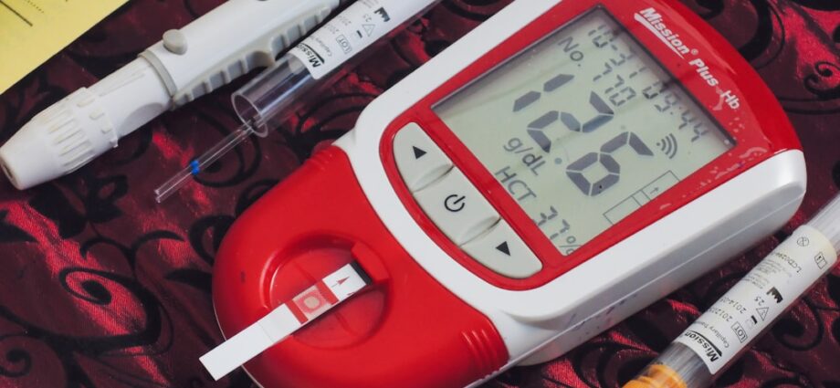 découvrez les symptômes courants de l'hypertension artérielle pour mieux comprendre et prévenir les risques liés à cette condition.