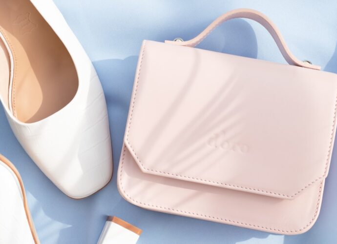 découvrez notre checklist complète pour préparer le sac de maternité, avec tous les essentiels à emporter pour le jour j et l'arrivée de bébé.