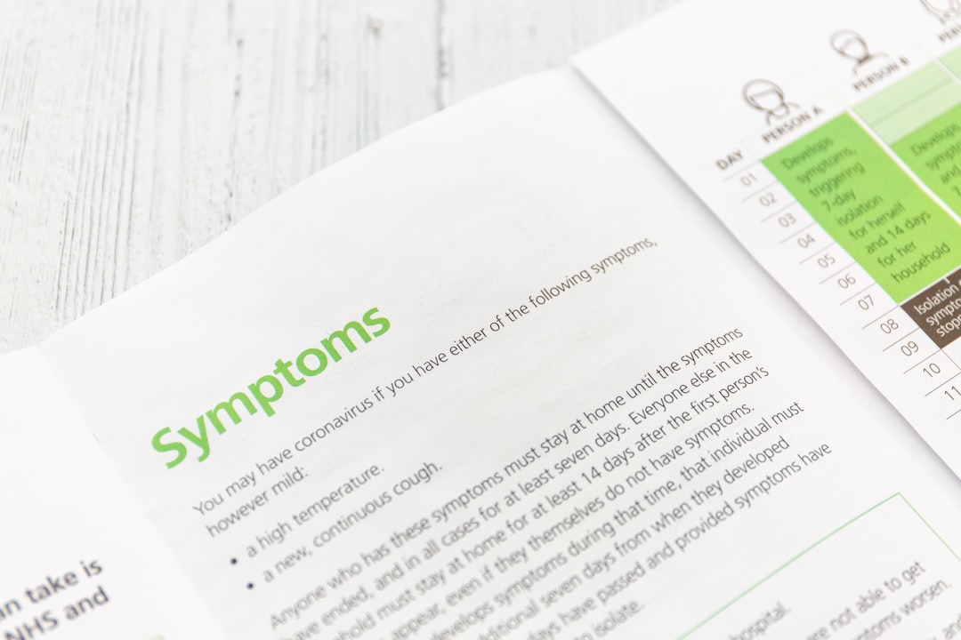 découvrez les symptômes du tétanos, une infection grave causée par une bactérie. apprenez à reconnaître les signes précoces pour agir rapidement et prévenir les complications.